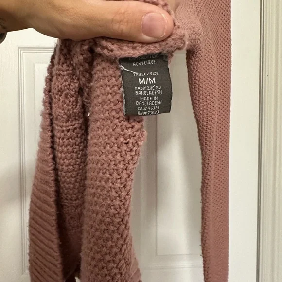 Pink Knit top - Picture 2 of 2